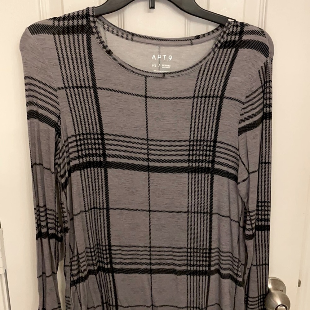 Apt 9 top, grey and black, plaid pattern